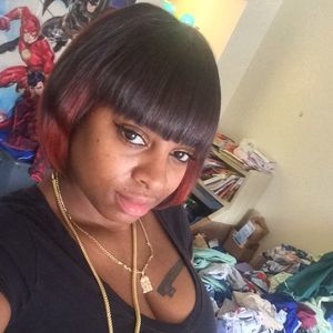 Meet your Posher, Ashily